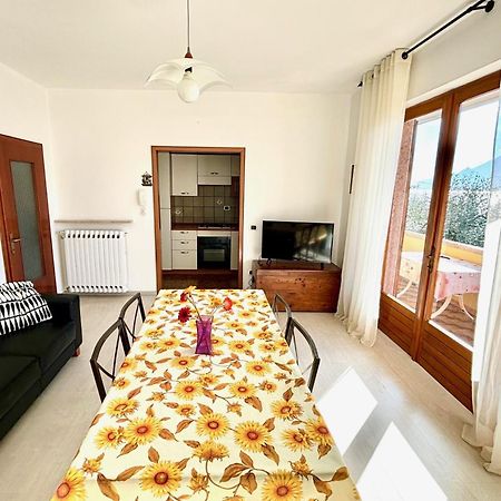 Casa Edda Apartment เบรนโซเน ซูล การ์ดา ภายนอก รูปภาพ