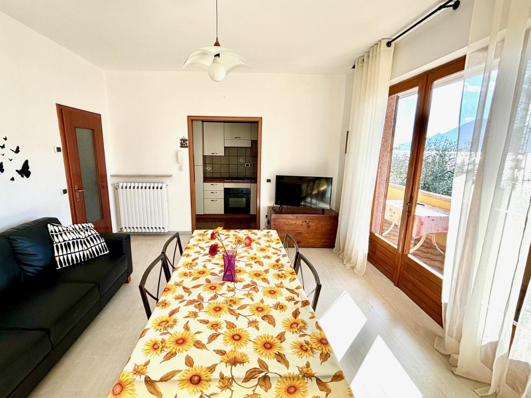 Casa Edda Apartment เบรนโซเน ซูล การ์ดา ภายนอก รูปภาพ